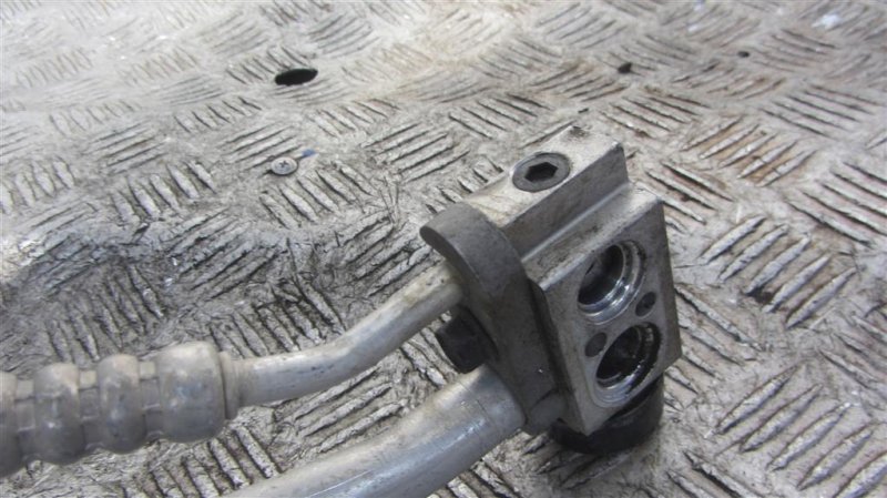 Трубка кондиционера SONATA YF 10-14 2013 Седан 2.4 Трубка кондиционера SONATA YF 10-14 2013 Седан 2.4