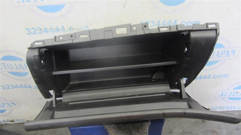 Бардачок FORD FUSION 14- Седан 2.5