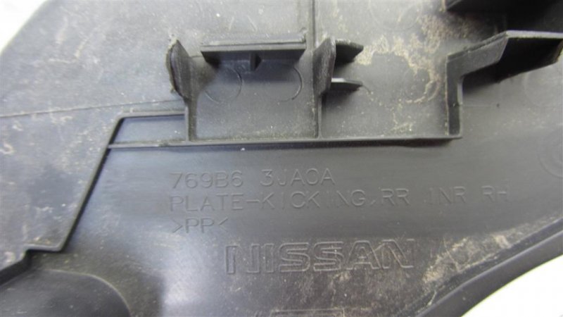 Накладка порога внутрення задняя правая QX60/JX35 12-20 2017 Внедорожник 3.5 VQ35DD