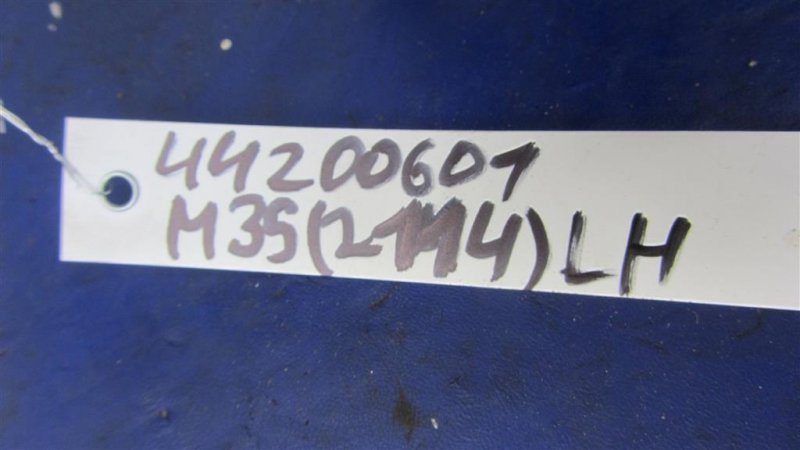 Пластик подкапотного отсека левый M35/M45 04-10 2006 Седан 3.5 VQ35DE Пластик подкапотного отсека левый M35/M45 04-10 2006 Седан 3.5 VQ35DE