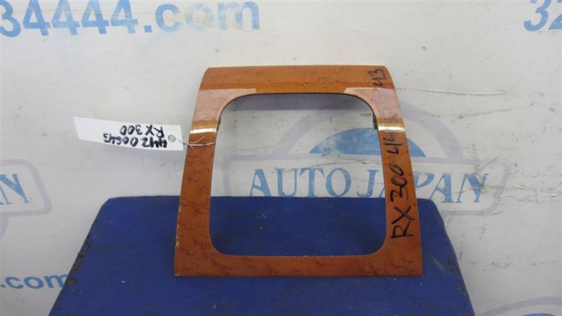 Накладка в салоне LEXUS RX300/330/350/400 03-09 58821-48030 Б/У