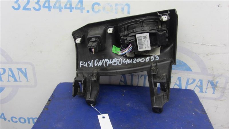 Блок управления освещением FORD FUSION 14- Седан 2.5