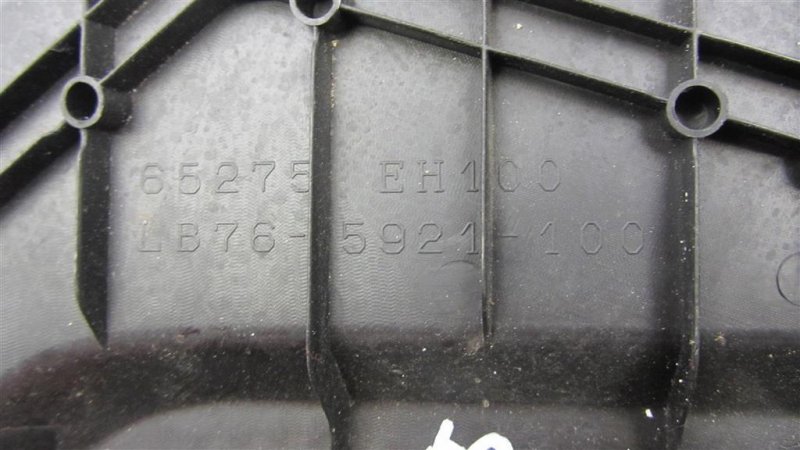 Пластик подкапотного отсека левый M35/M45 04-10 2006 Седан 3.5 VQ35DE