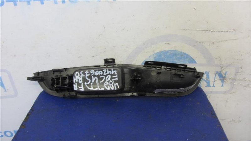 Кнопка стеклоподъемника FORD FOCUS 10-18 Хетчбек 2.0