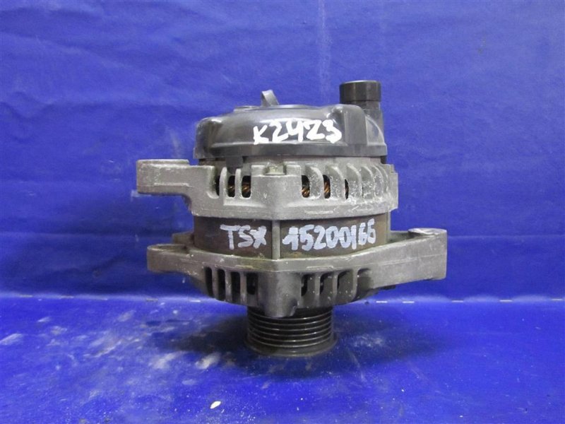 Запчасть генератор HONDA ACCORD CU8 / TSX 08-14 2009 Седан 2.4 31100-R40-A01 Б/У Генератор HONDA ACCORD CU8 / TSX 08-14 2009 Седан 2.4 31100-R40-A01 Б/У