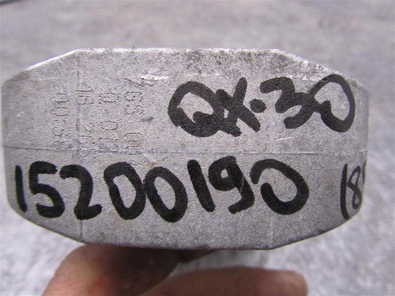 Подушка двигателя нижняя левая QX30 16-20 2016 Внедорожник 2.0 20PET