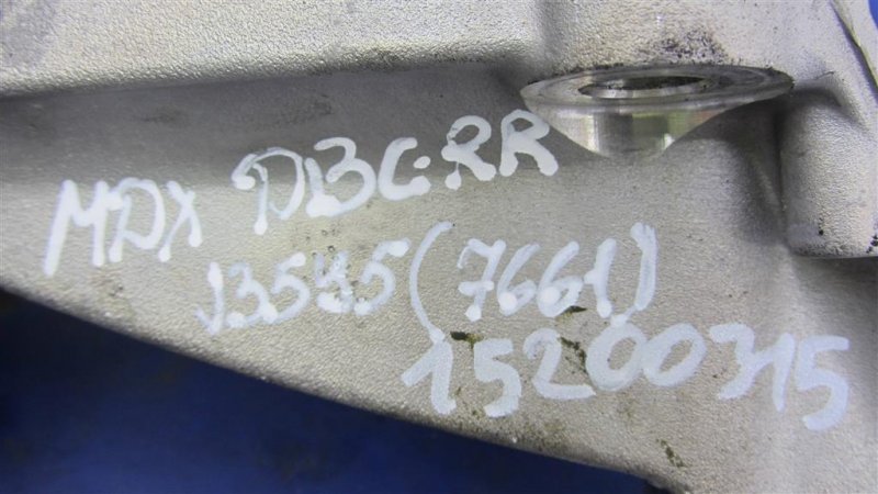 Кронштейн двигателя задний MDX (YD3) 13-21 YD3 J35Y5