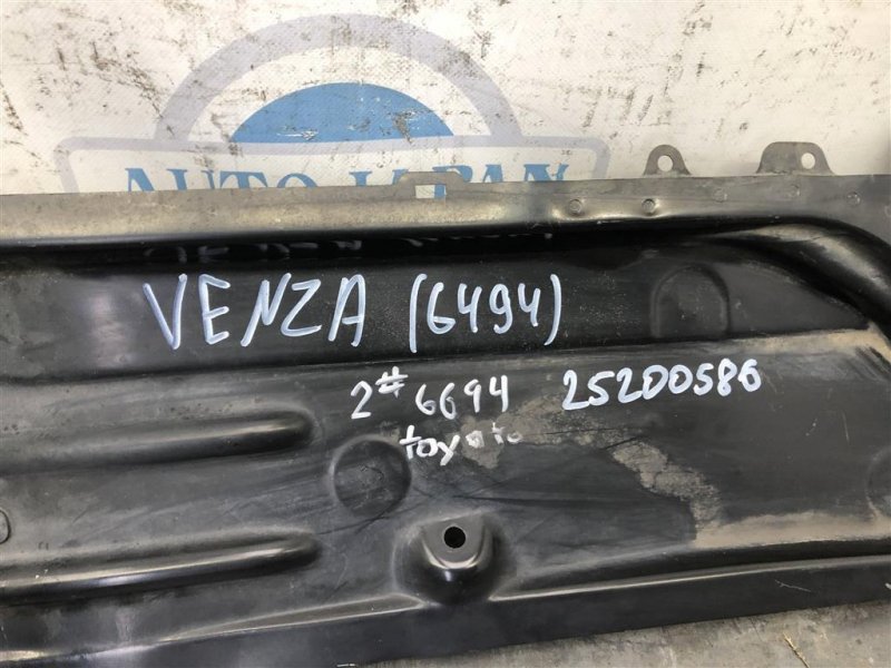 Поддон механизма дворников VENZA 09-16 2013 GGV10 3.5 2GR-FE