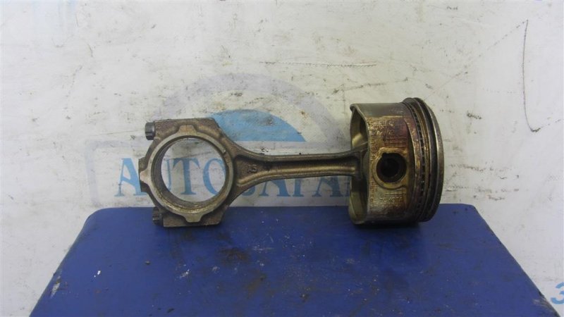 Поршень LEXUS LX470 98-07 2UZFE