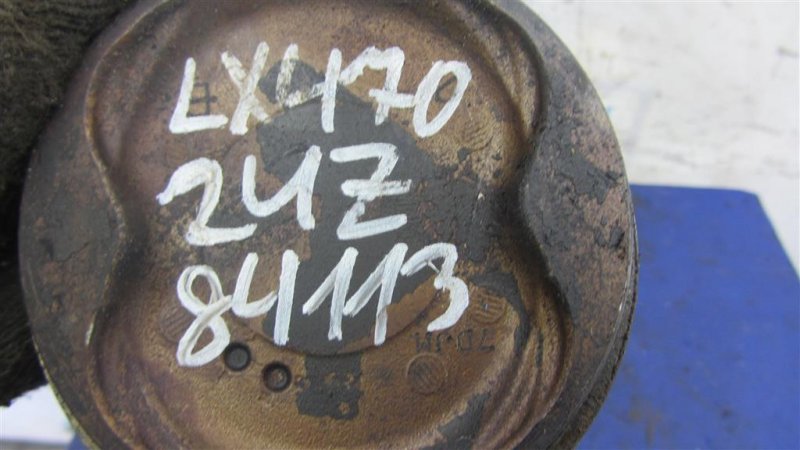 Поршень LX470 98-07