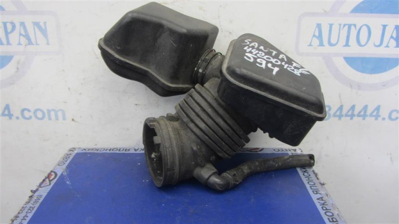 Патрубок воздушного фильтра HYUNDAI SANTA FE (CM) 05-12 2007 Внедорожник 3.3 28140-2B000 Б/У