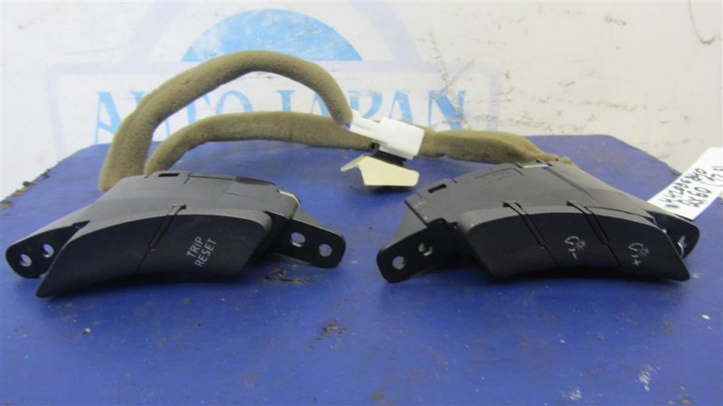 Запчасть кнопка INFINITI QX60/JX35 12-20 2017 Внедорожник 3.5 VQ35DD 25273-3JA0B Б/У Кнопка INFINITI QX60/JX35 12-20 2017 Внедорожник 3.5 VQ35DD 25273-3JA0B Б/У