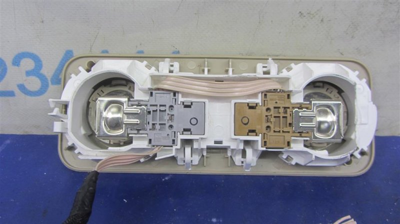 Плафон салона задний TOYOTA VENZA 09-16 AGV15 2.7 1ARFE