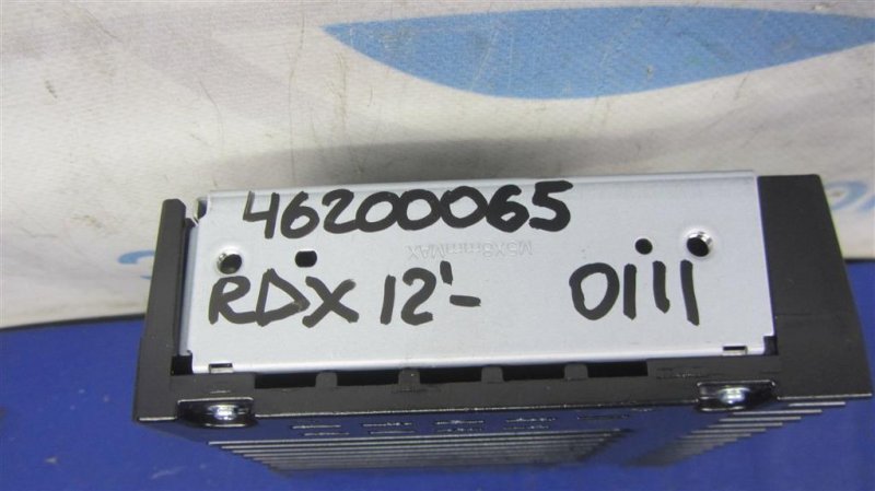 Усилитель звука RDX 12-19 2013 Внедорожник 3.5