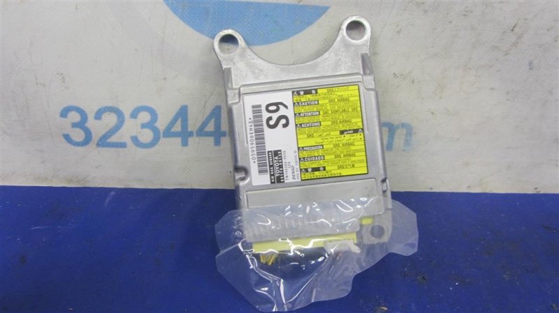 Блок управления AIRBAG TOYOTA SIENNA 11-16 2013 GSL30 3.5 2GR-FE 89170-08120 Б/У
