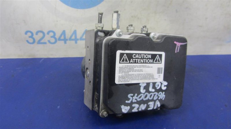 Блок ABS TOYOTA VENZA 09-16 2009 AGV15 2.7 1ARFE 44050-0T010 Б/У