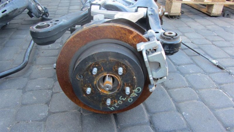 Балка задней подвески Q60 16-20 2018 COUPE 3.0 VR30DDTT Балка задней подвески Q60 16-20 2018 COUPE 3.0 VR30DDTT