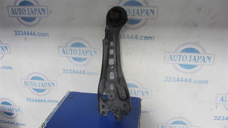 Рычаг задней подвески продольный задний правый ACURA RDX 12-19 Рычаг задней подвески продольный задний правый ACURA RDX 12-19