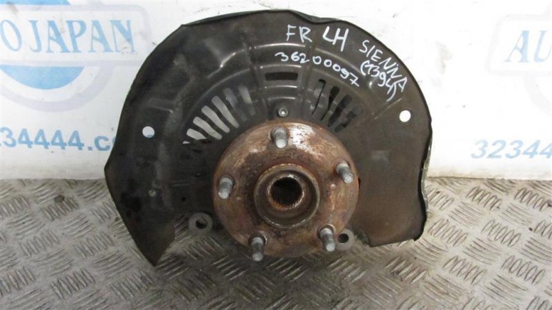 Кулак поворотный передний левый SIENNA 11-16 Кулак поворотный передний левый SIENNA 11-16