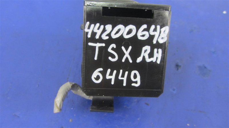 Подрулевой переключатель правый ACCORD CU8 / TSX 08-14 2009 Седан 2.4 Подрулевой переключатель правый ACCORD CU8 / TSX 08-14 2009 Седан 2.4