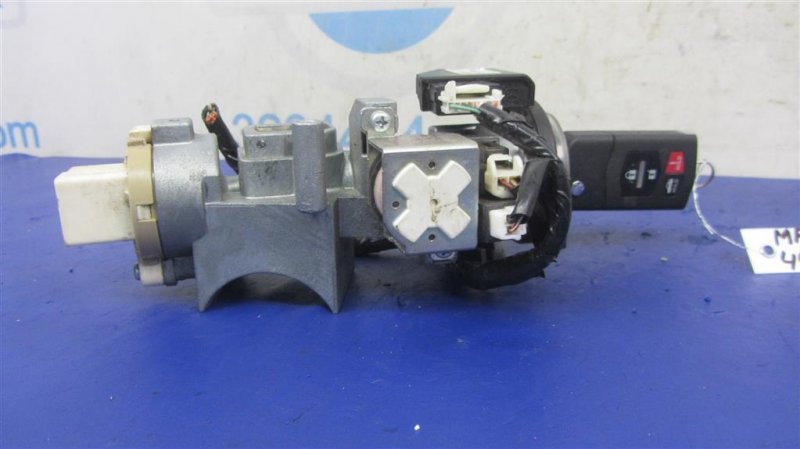 Запчасть замок зажигания MAZDA 6 GH 07-12 2012 Седан 2.5 GEA3-66-150 Б/У Замок зажигания MAZDA 6 GH 07-12 2012 Седан 2.5 GEA3-66-150 Б/У