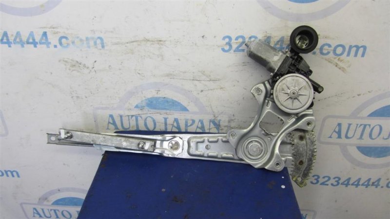 Стеклоподъемник задний левый INFINITI QX60/JX35 12-20