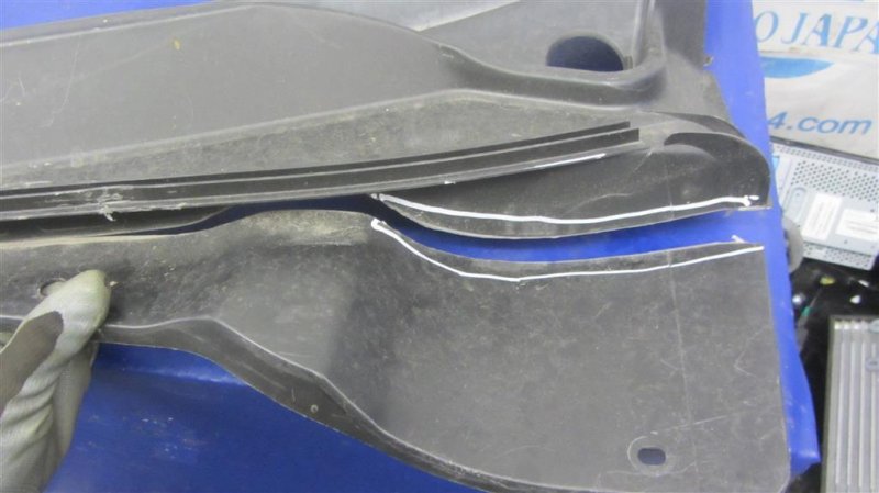 Пластик под лобовое стекло / Жабо KIA SOUL PS 13-19 PS 2.0