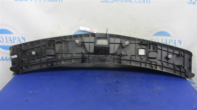 Накладка на порог багажника ACURA MDX (YD2) 06-13 YD2 Накладка на порог багажника ACURA MDX (YD2) 06-13 YD2