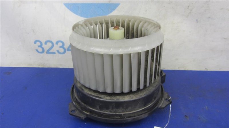 Запчасть моторчик печки задний ACURA MDX (YD2) 06-13 YD2 79220-STX-A01 Б/У Моторчик печки задний ACURA MDX (YD2) 06-13 YD2 79220-STX-A01 Б/У