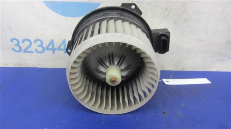 Моторчик печки задний ACURA MDX (YD2) 06-13 YD2 Моторчик печки задний ACURA MDX (YD2) 06-13 YD2