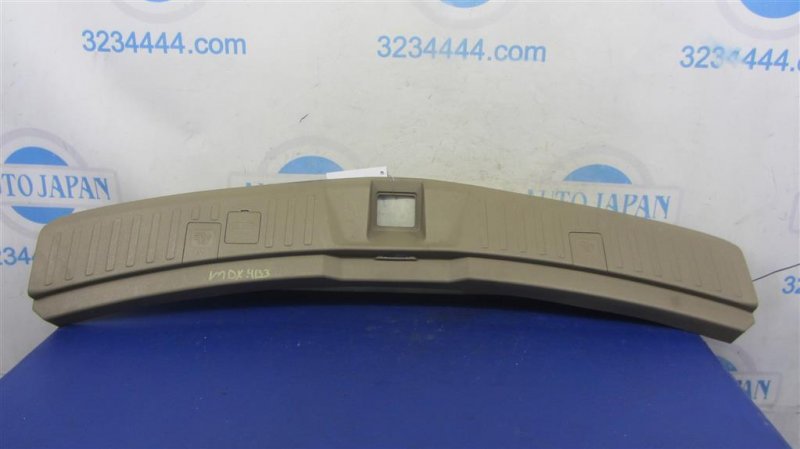 Накладка на порог багажника ACURA MDX (YD2) 06-13 2007 YD2 3.7 84640-STX-A02ZC Б/У