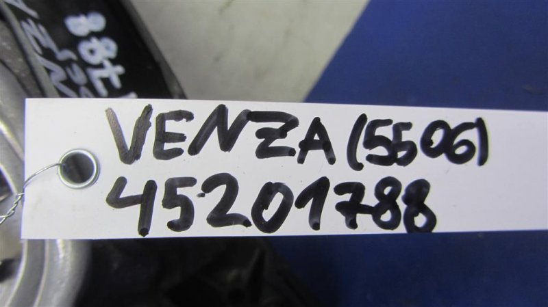 Подушка безопасности в руль VENZA 09-16 2009 AGV10 2.7 1ARFE