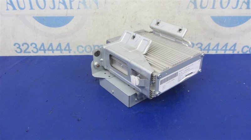 Усилитель звука RDX 12-19 2013 Внедорожник 3.5