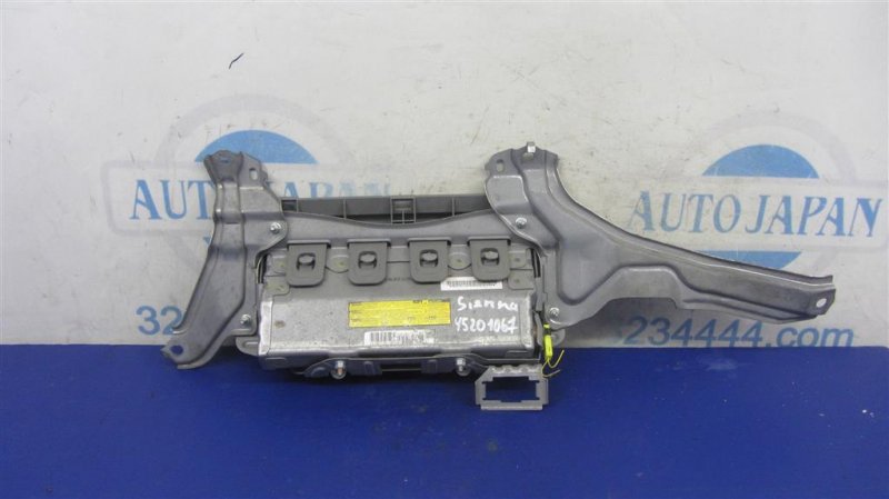 Подушка безопасности в колени левая TOYOTA SIENNA 11-16