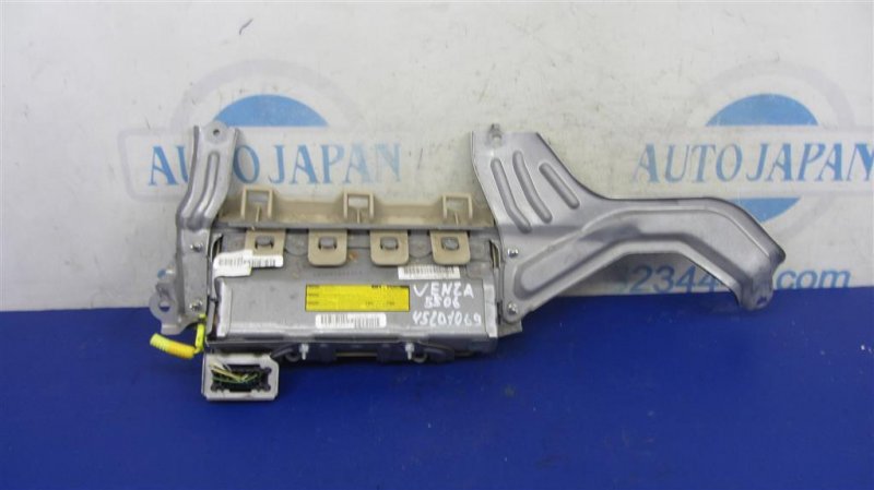 Подушка безопасности в колени левая TOYOTA VENZA 09-16 AGV10 2.7 1ARFE Подушка безопасности в колени левая TOYOTA VENZA 09-16 AGV10 2.7 1ARFE