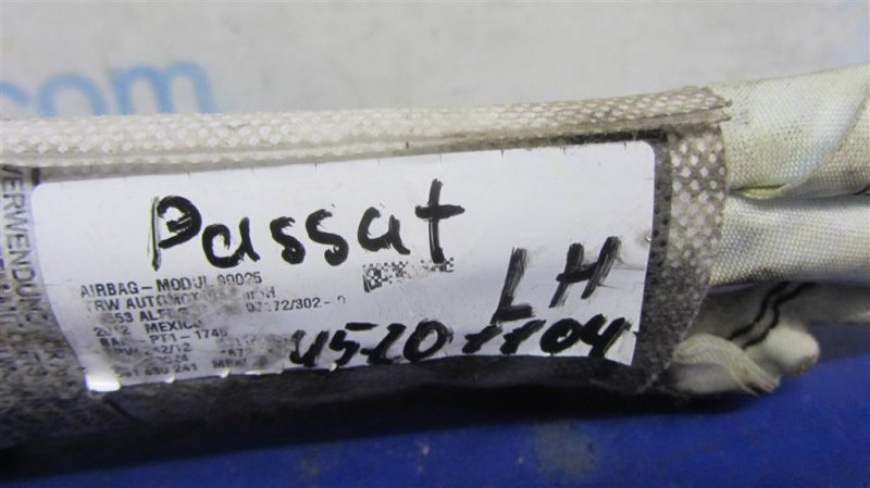 Подушка безопасности в сиденье передняя левая PASSAT B7 11-15