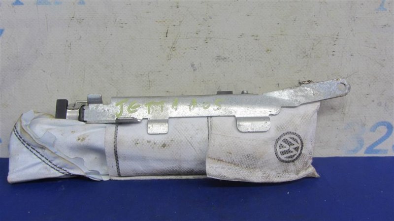 Подушка безопасности в сиденье правая VOLKSWAGEN JETTA USA 10-17