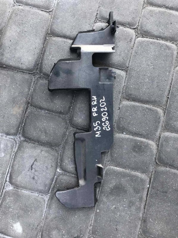 Дефлектор воздушный INFINITI M35/M45 04-10 Дефлектор воздушный INFINITI M35/M45 04-10