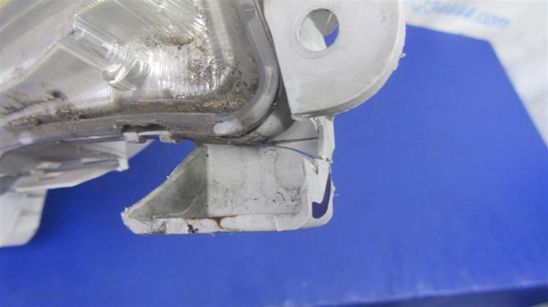 Фара передняя правая TACOMA 05-15 2007 GRN270 4.0 1GRFE