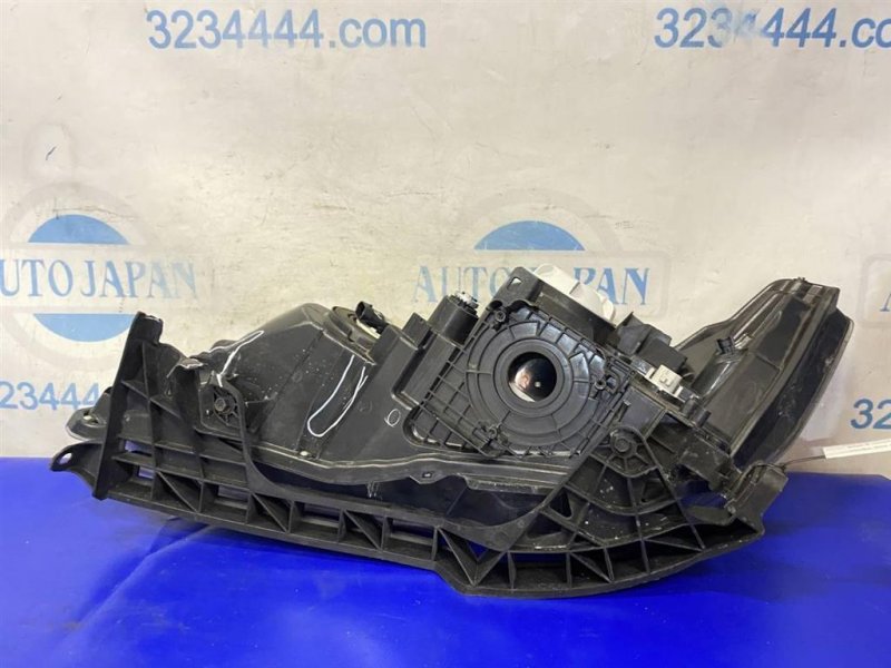 Фара передняя правая RDX 12-19