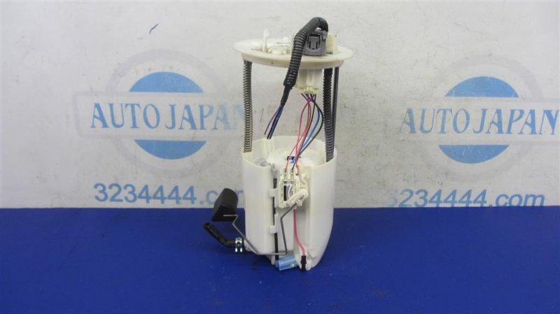 Запчасть топливный насос MITSUBISHI OUTLANDER XL 05-13 1760A356 Б/У Топливный насос MITSUBISHI OUTLANDER XL 05-13 1760A356 Б/У