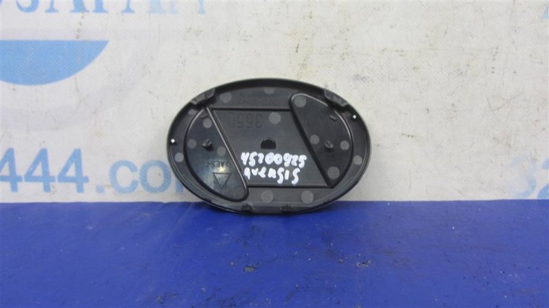 Эмблема TOYOTA AVENSIS 03-08