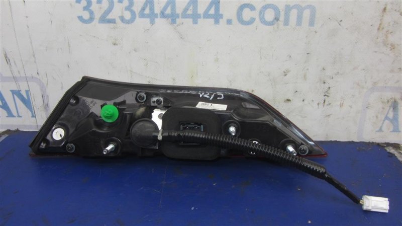 Фонарь внутренний задний левый INFINITI Q60 16-20 COUPE 3.0 VR30DDTT