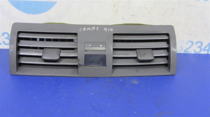 Дефлектор воздушный TOYOTA CAMRY 40 06-11 55660-06030-B1 Б/У