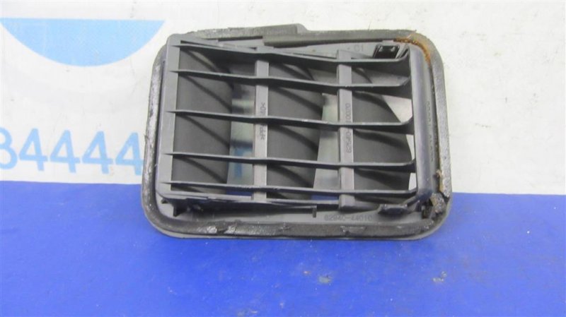 Клапан вентиляции салона TOYOTA AURIS 06-12 62940-44010 Б/У