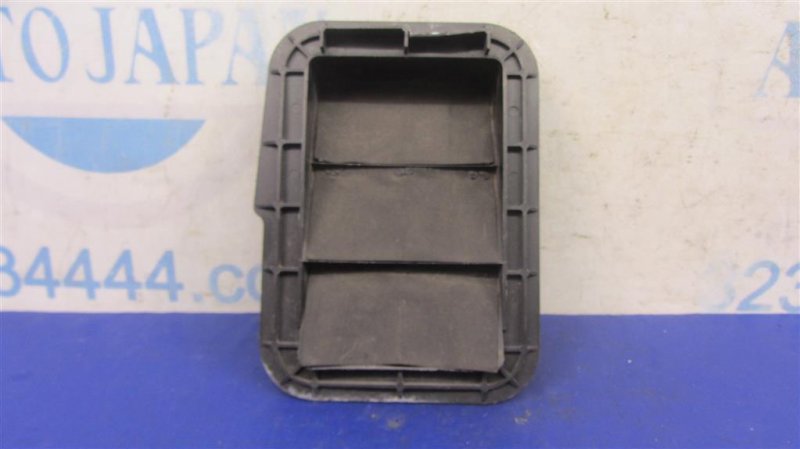 Клапан вентиляции салона AURIS 06-12