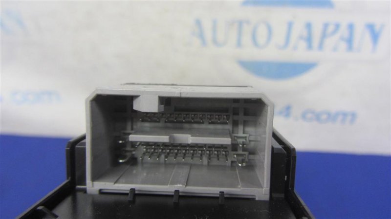 Кнопка стеклоподъемника передняя правая RDX 12-19 2016 Внедорожник 3.5