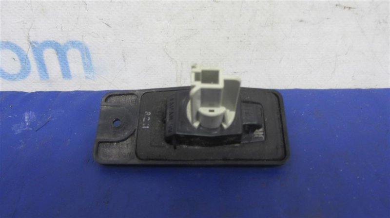 Подсветка номера INFINITI EX35(37) 07-12 Внедорожник 3.5 Подсветка номера INFINITI EX35(37) 07-12 Внедорожник 3.5