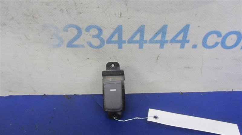 Кнопка стеклоподъемника задняя HYUNDAI SONATA YF 10-14 93580-3S000RAS Б/У