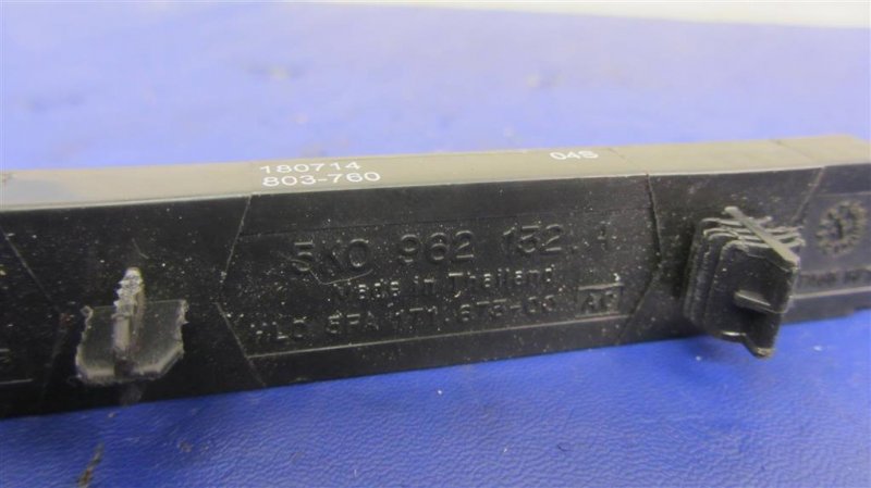 Антенна VOLKSWAGEN JETTA USA 10-17